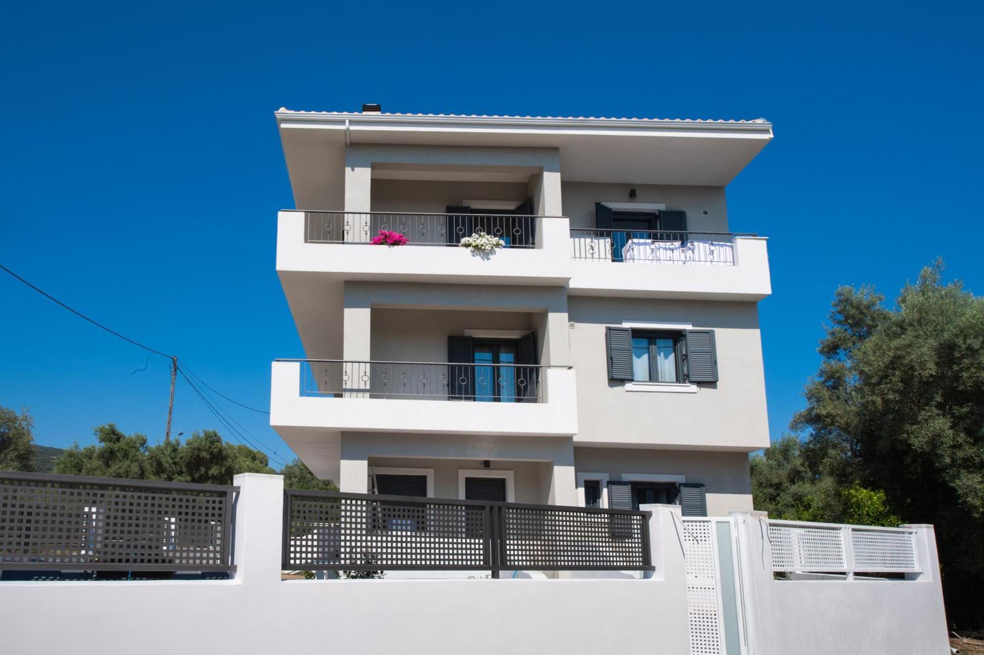 Melina Apartments Lefkada City Exterior photo